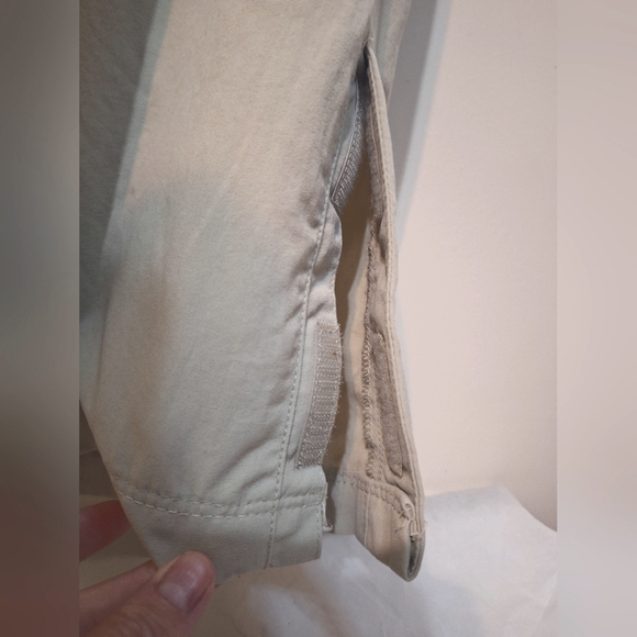 Columbia convertible titanium omni dry beige cargo pants size 10 long - Picture 10 of 10